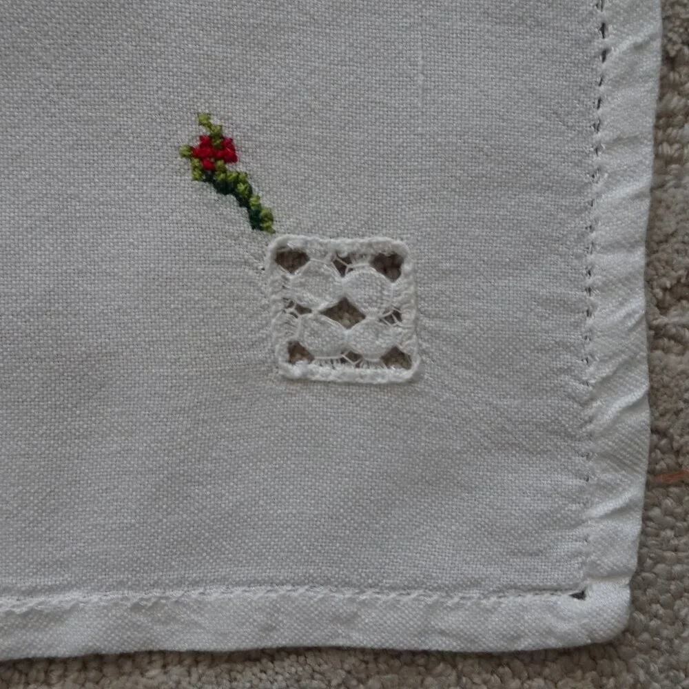 Vintage Handmade Tablecloth 76